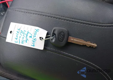 2018 Toyota Corolla Se из США, поврежденный, VIN 2T1BURHE2JC971073